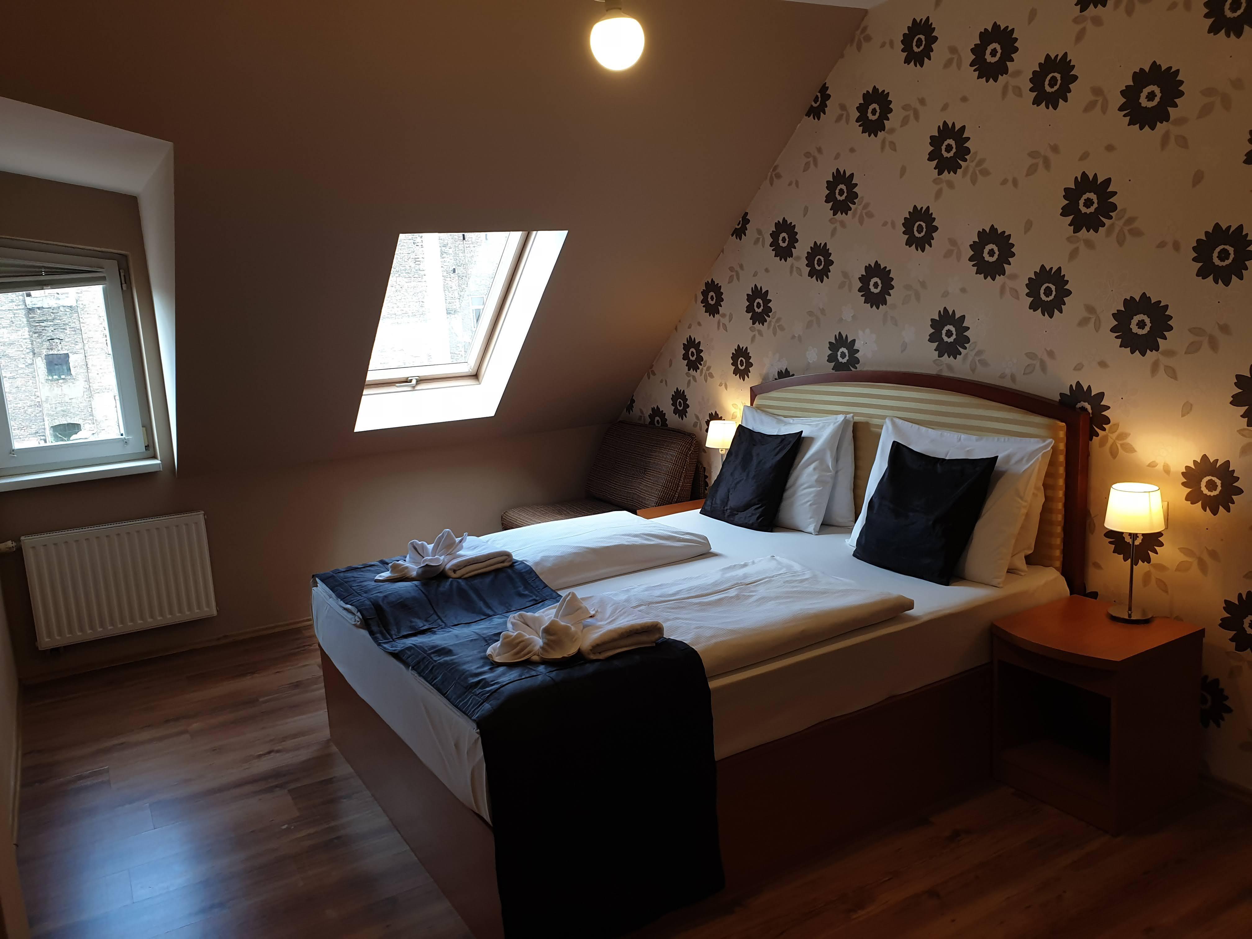 Six Inn Hotel Budapeşte Dış mekan fotoğraf