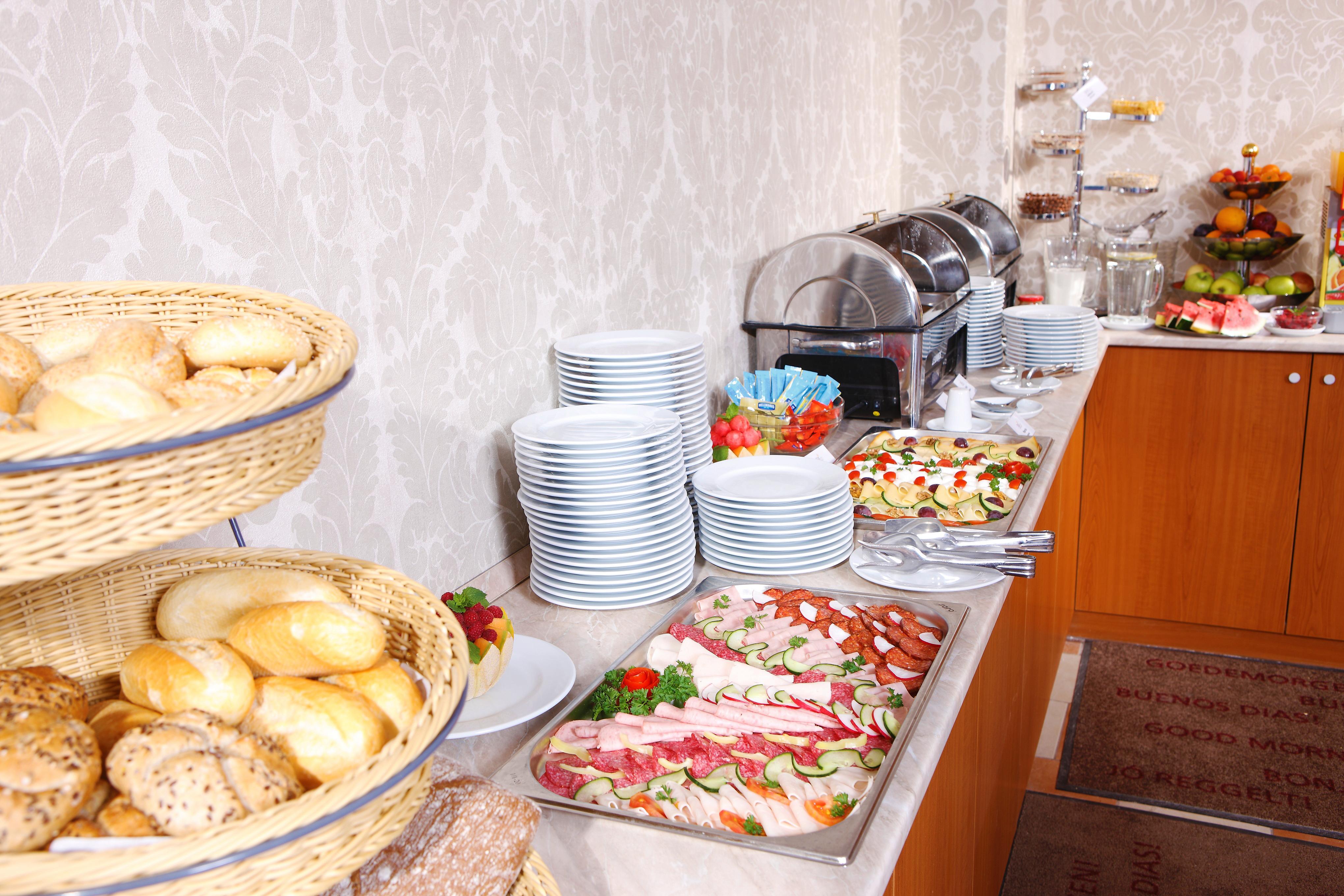 Six Inn Hotel Budapeşte Dış mekan fotoğraf
